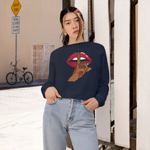 Load image into Gallery viewer, Women&#39;s Cropped Fleece Pullover
